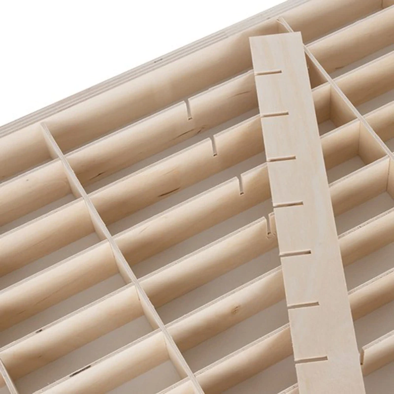 Drevený regál na autíčka a modely 78x50cm Kruzzel