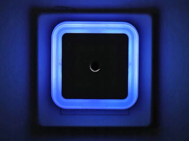Mini LED nočné svetlo 0,5W so súmrakovým senzorom