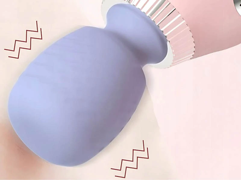 Masážny prístroj na telo MGE-019 ružový