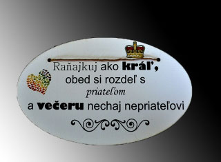 Tabuľka drevená elipsa 14x23cm Raňajkuj ako kráľ
