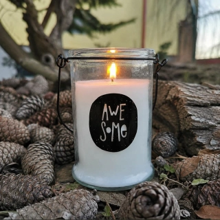 Sviečka v skle Awesome 160 g biela