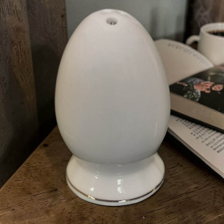 Porcelánová korenička vajíčko so zlatým lemovaním Reutter Porzellan