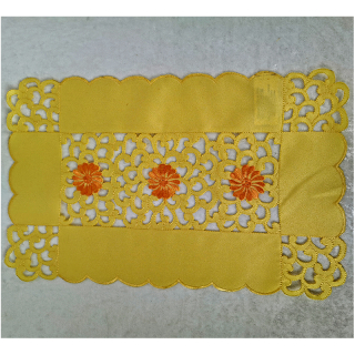 Prestieranie na stôl vyšívané 40x25cm