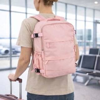 Príručný turistický batoh na cestovanie 45 × 30 cm ružový