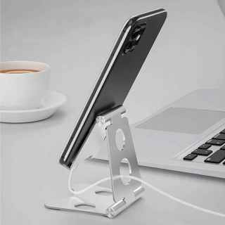 Kovový stojan na telefón a tablet strieborný