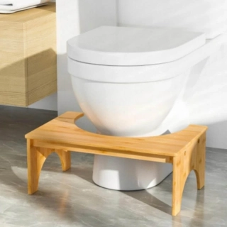 Bambusová podnožka k WC