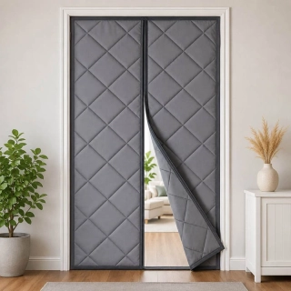 Magnetická izolačná záclona na dvere 90 × 200 cm