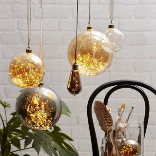 LED sklenená vianočná guľa 10 cm